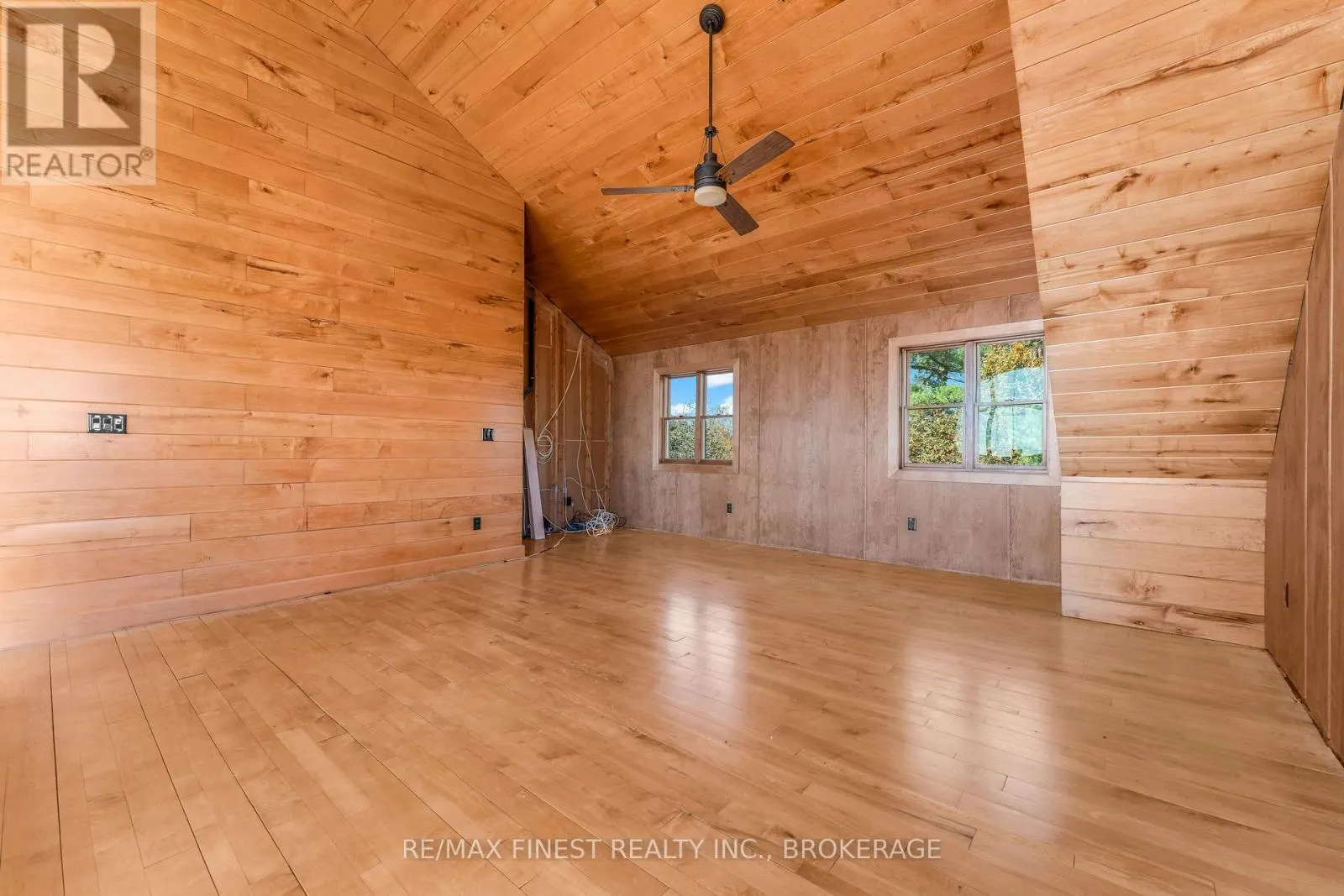 1035 SWEETFERN LANE
