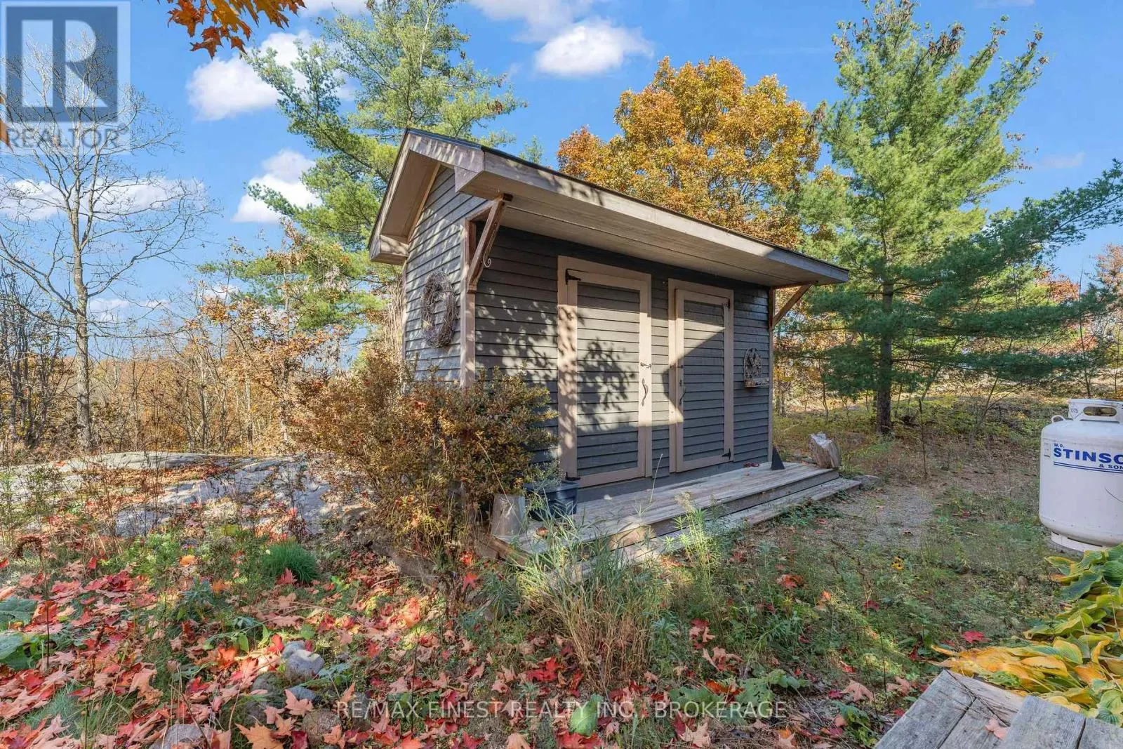 1035 SWEETFERN LANE