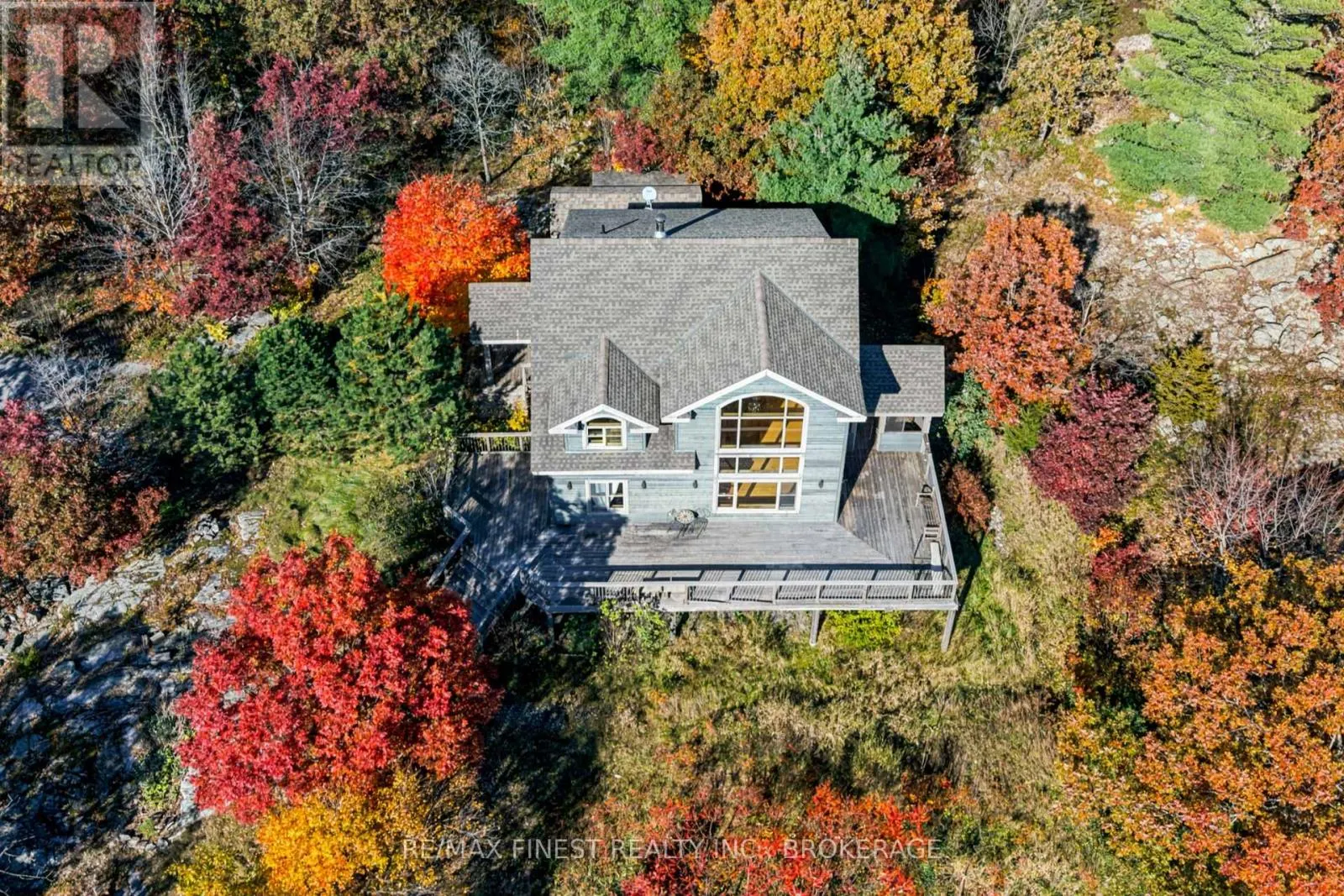 1035 SWEETFERN LANE