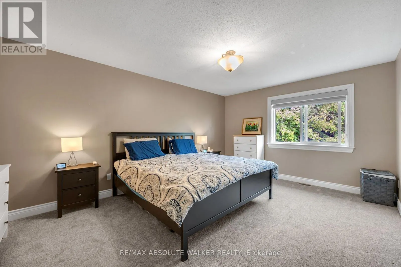 54 CASTLE GLEN CRESCENT