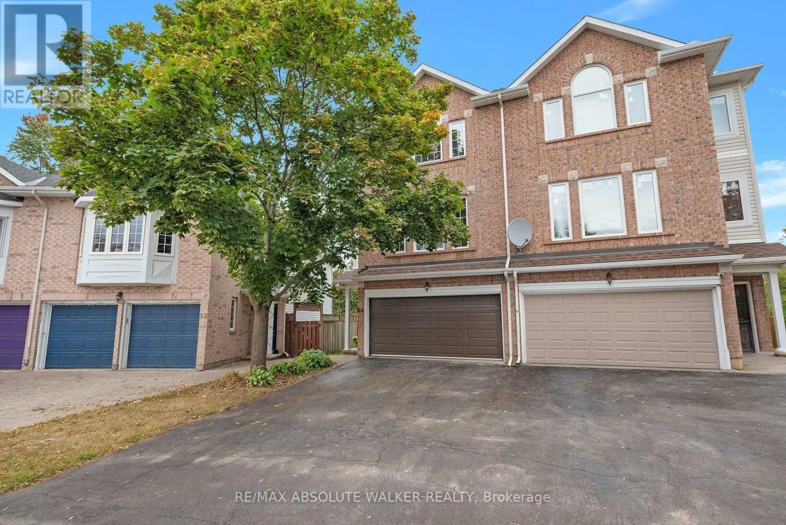 54 CASTLE GLEN CRESCENT