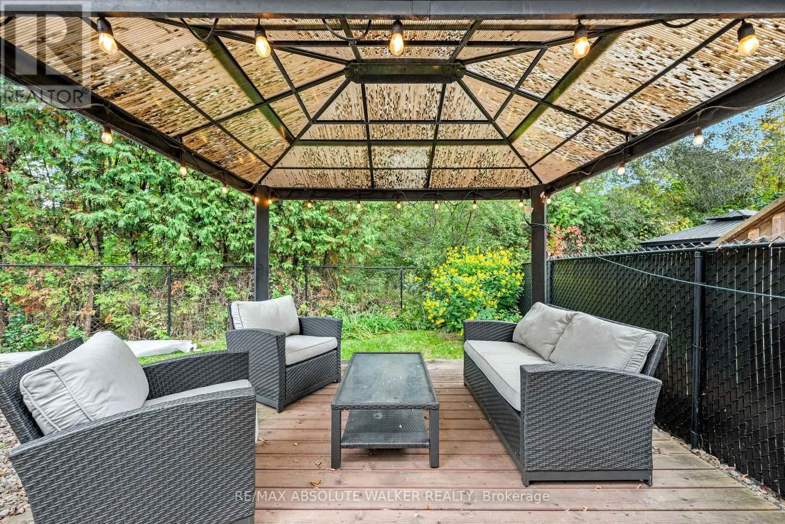 54 CASTLE GLEN CRESCENT