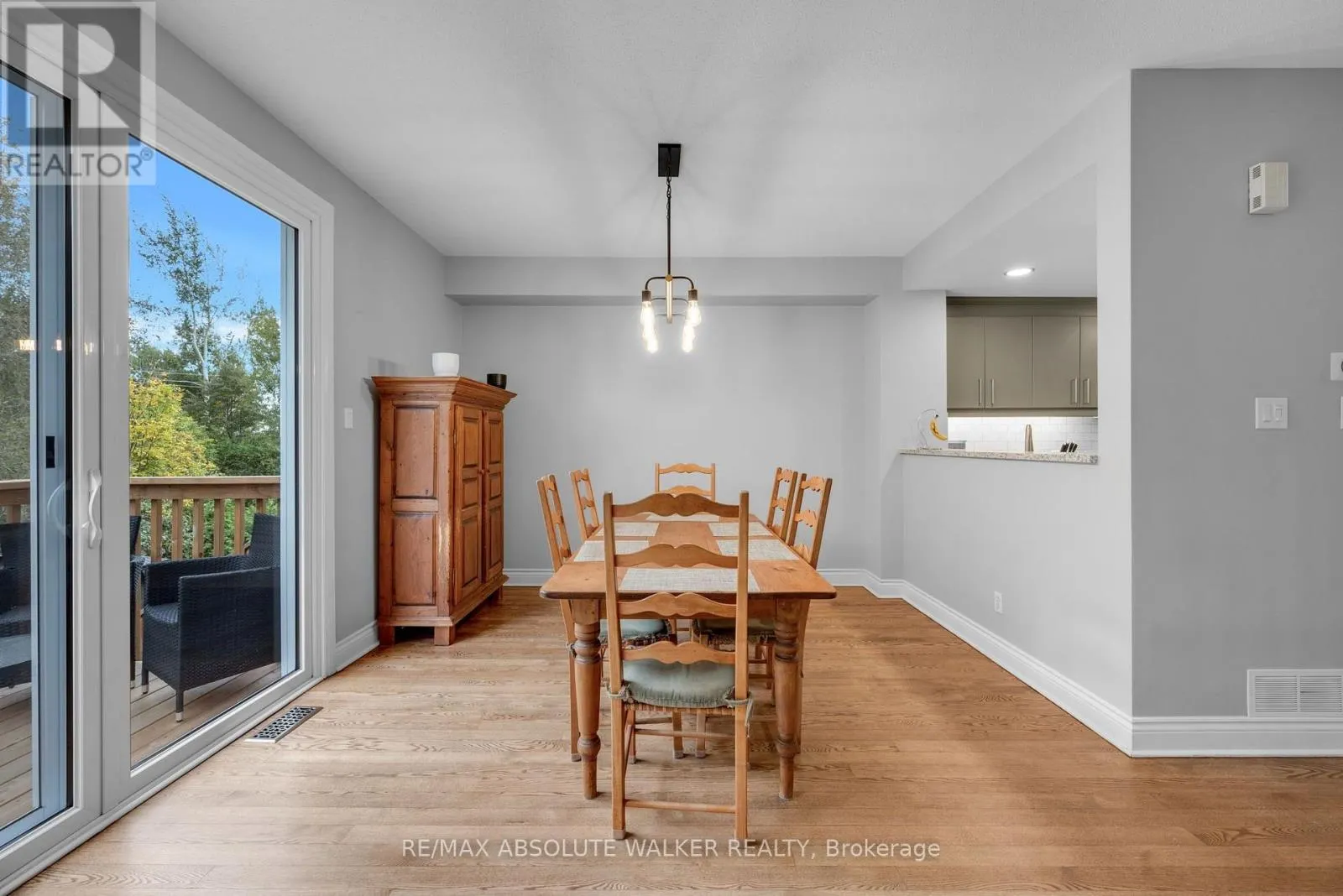 54 CASTLE GLEN CRESCENT