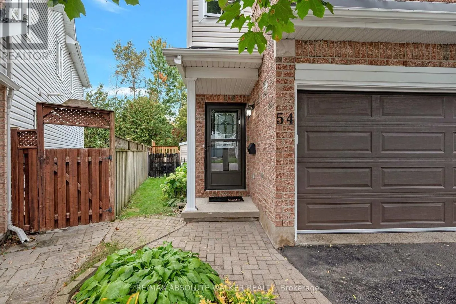 54 CASTLE GLEN CRESCENT