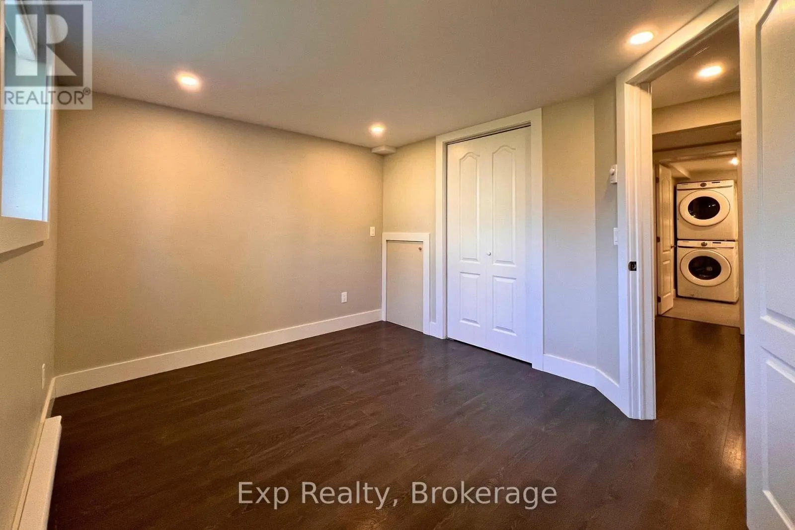 UNIT B - 20 MUNRO AVENUE #UNIT B