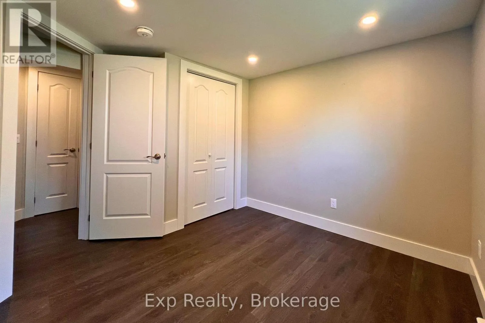 UNIT B - 20 MUNRO AVENUE #UNIT B