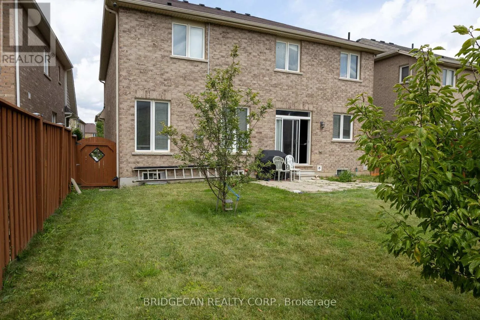 20 GILLESPIE DRIVE