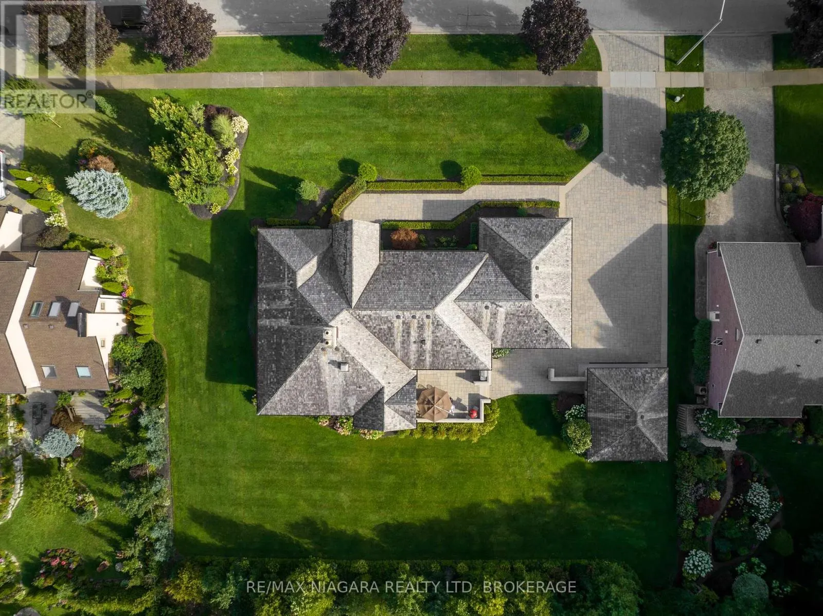 3551 CARDINAL DRIVE