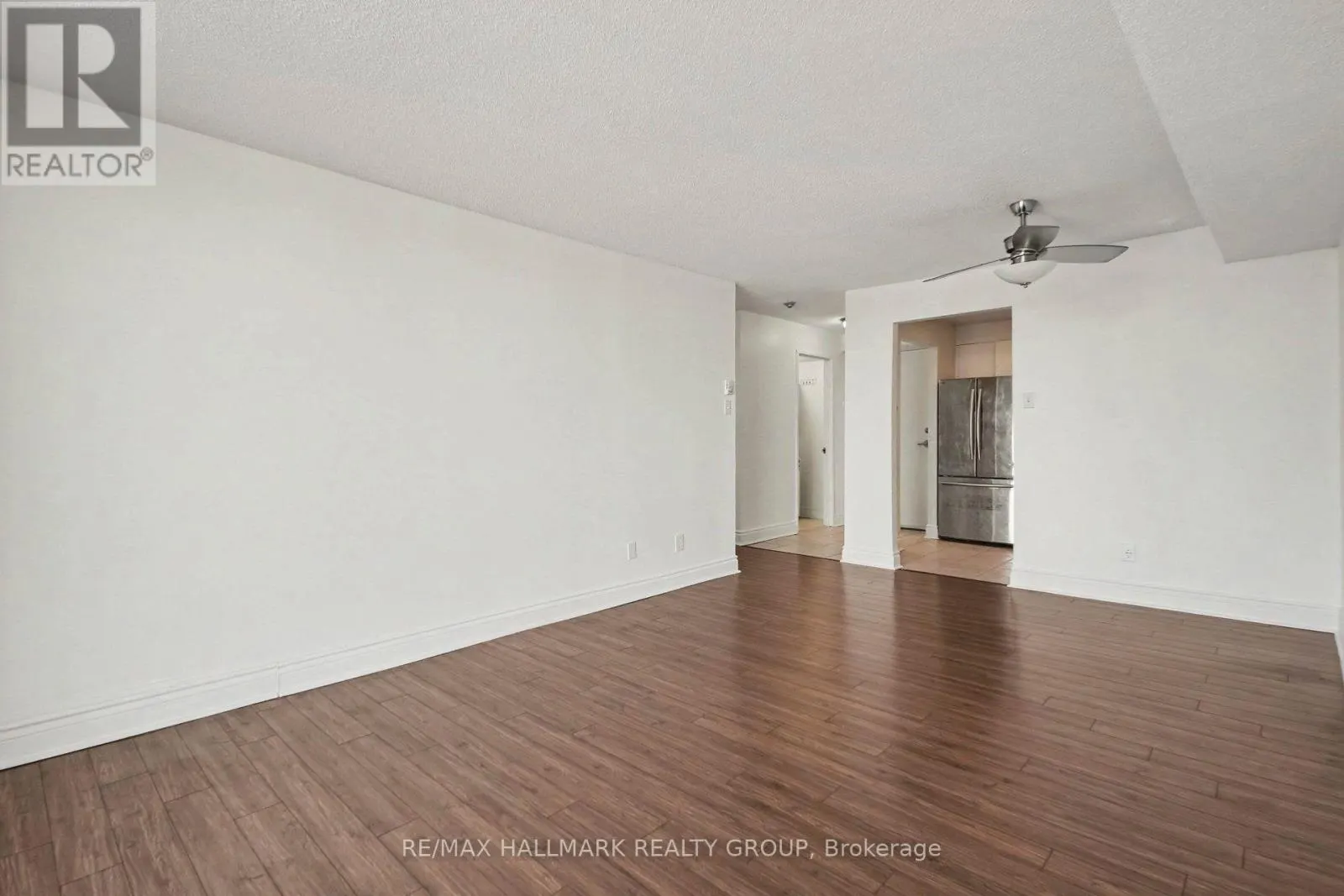 309 - 1440 HERON ROAD