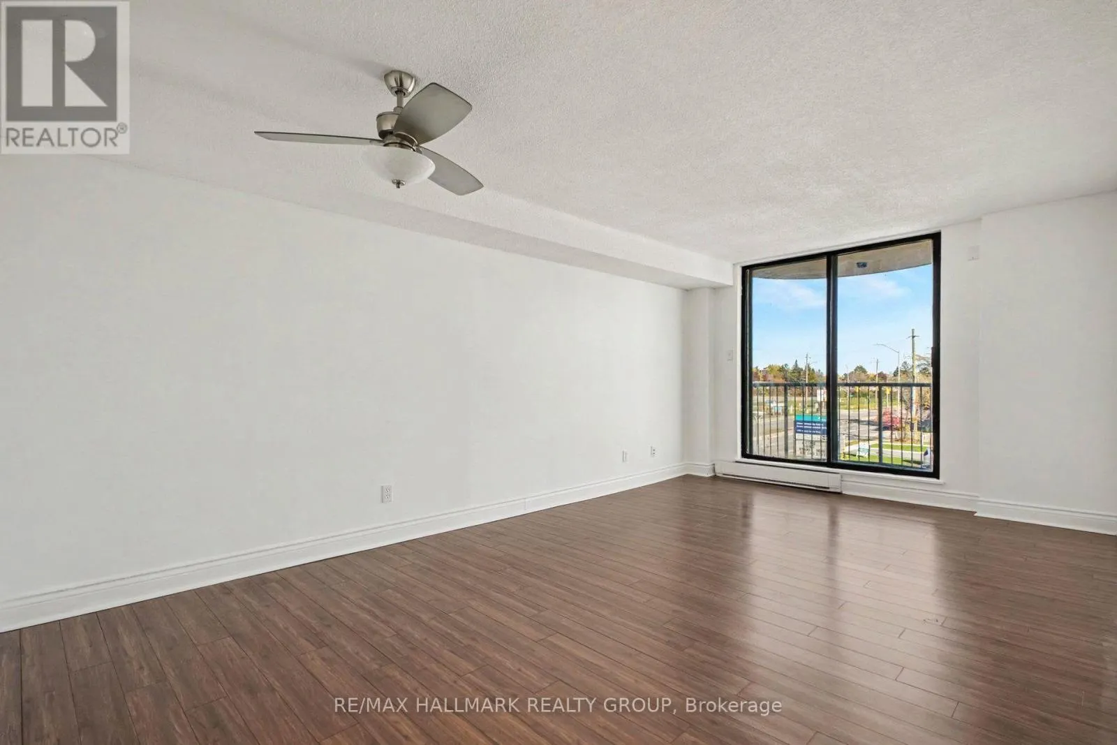 309 - 1440 HERON ROAD