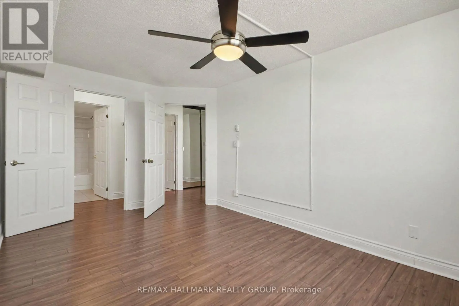 309 - 1440 HERON ROAD