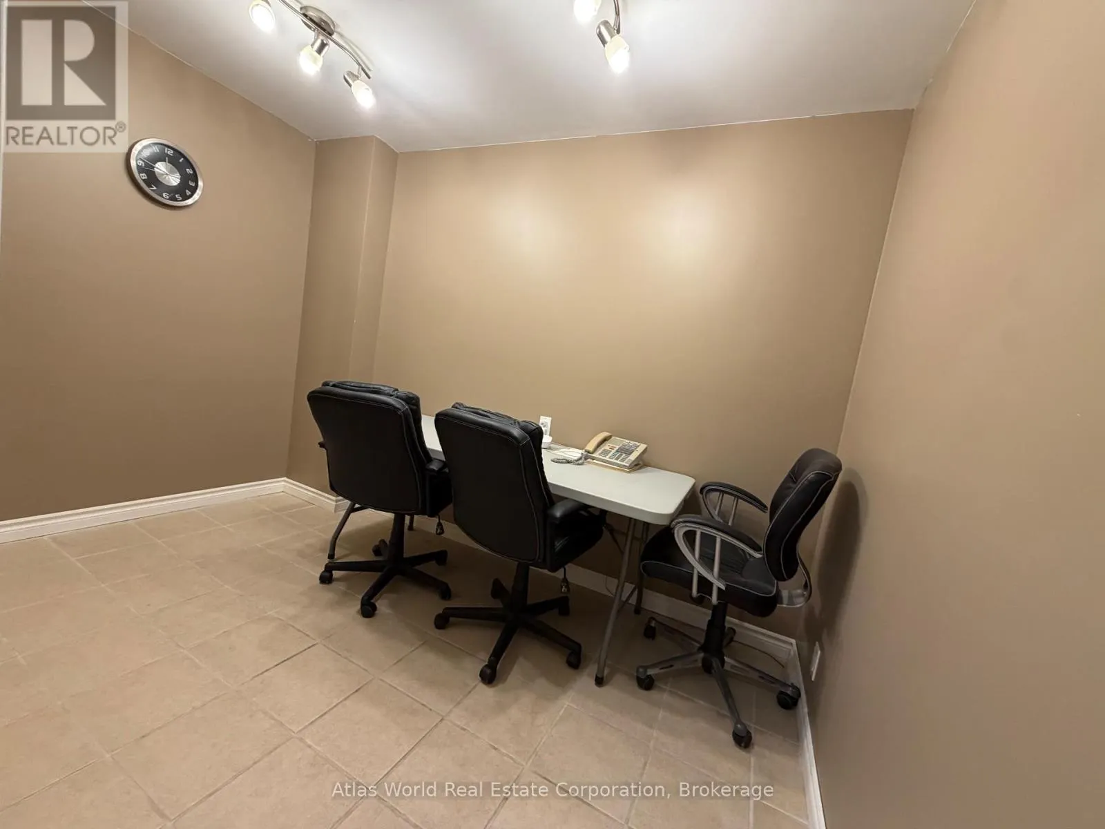 1 - 291 8TH STREET E #1