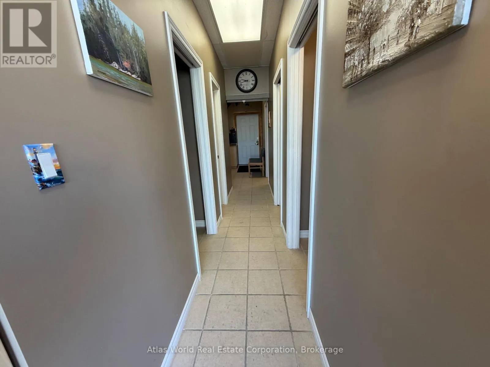 1 - 291 8TH STREET E #1