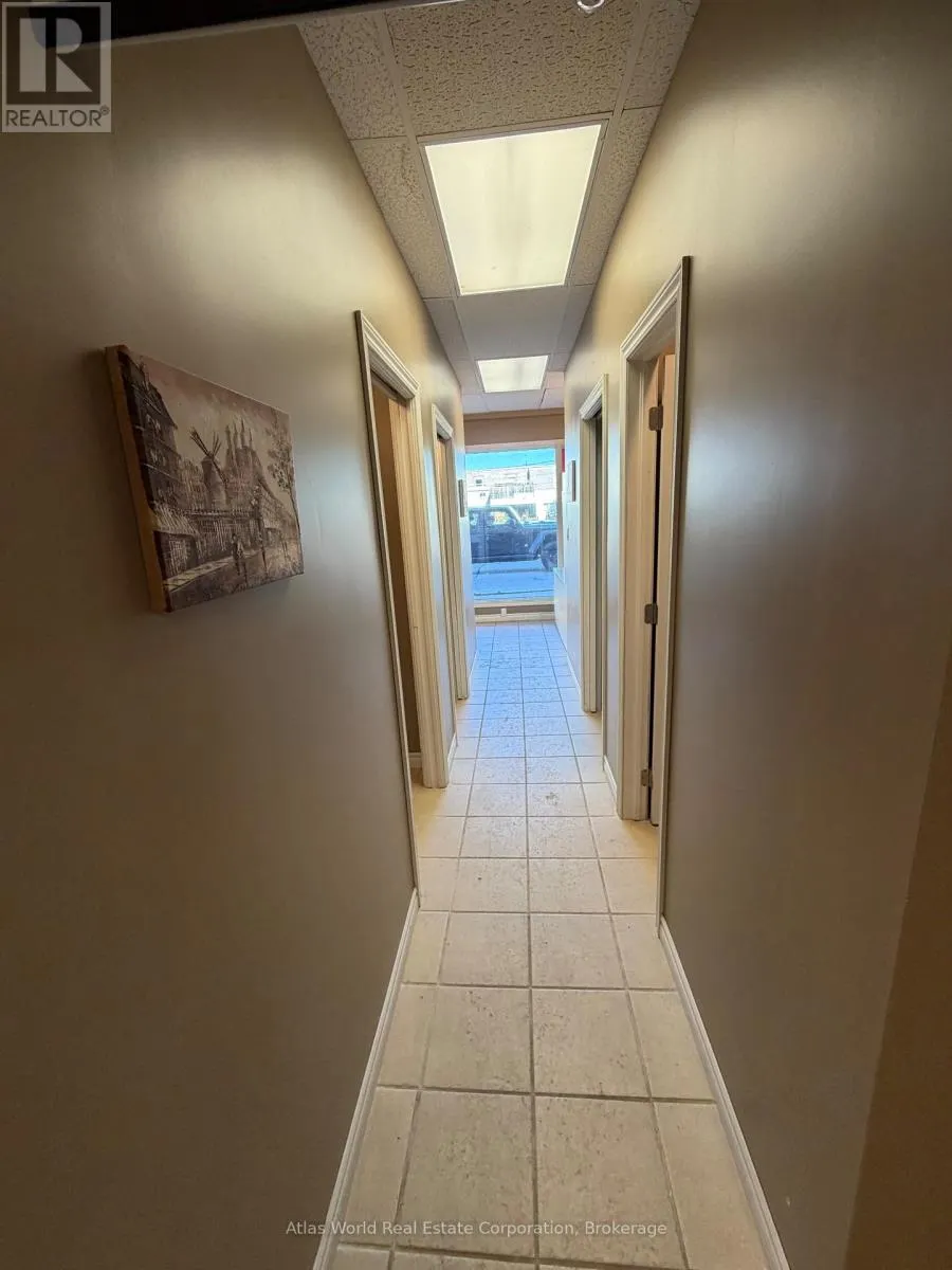 1 - 291 8TH STREET E #1