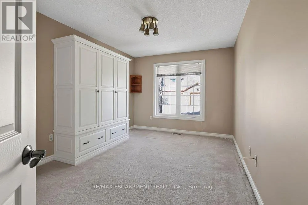 29 - 141 WELLAND VALE ROAD