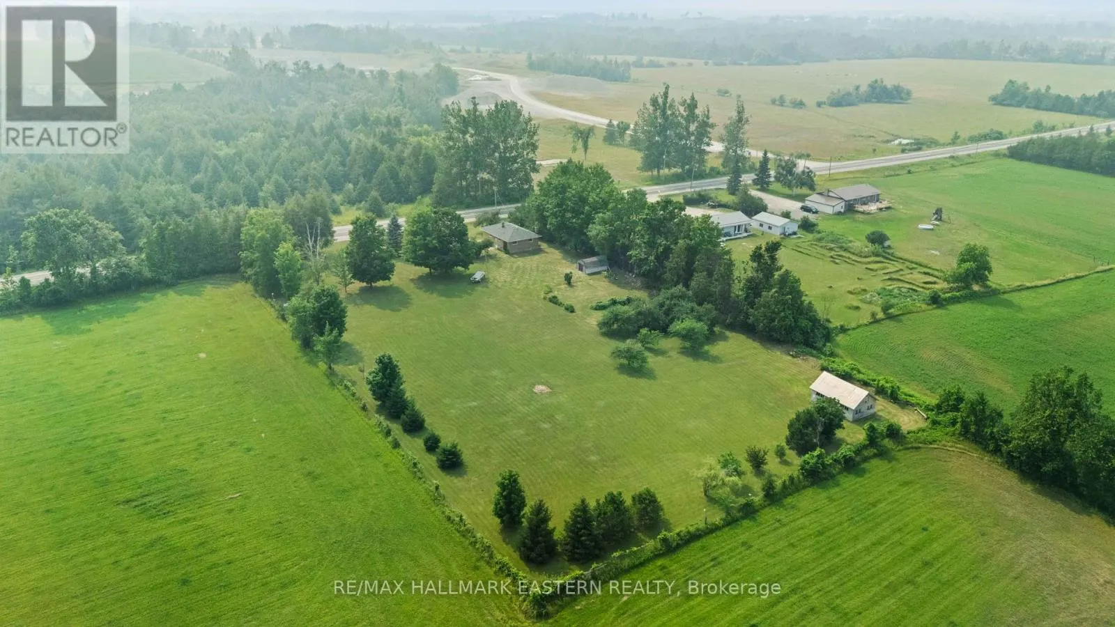 921 ROBINSON ROAD