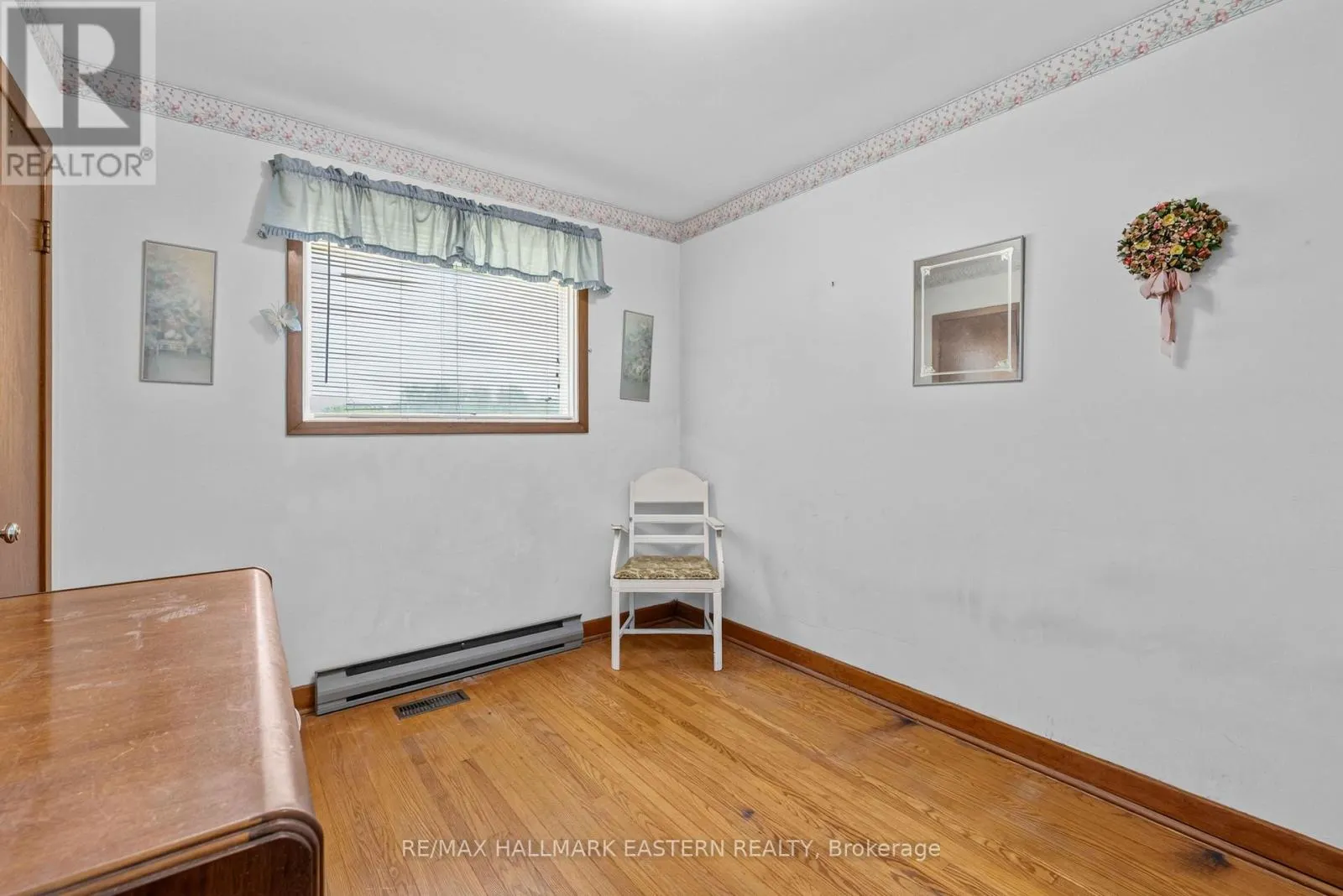 921 ROBINSON ROAD