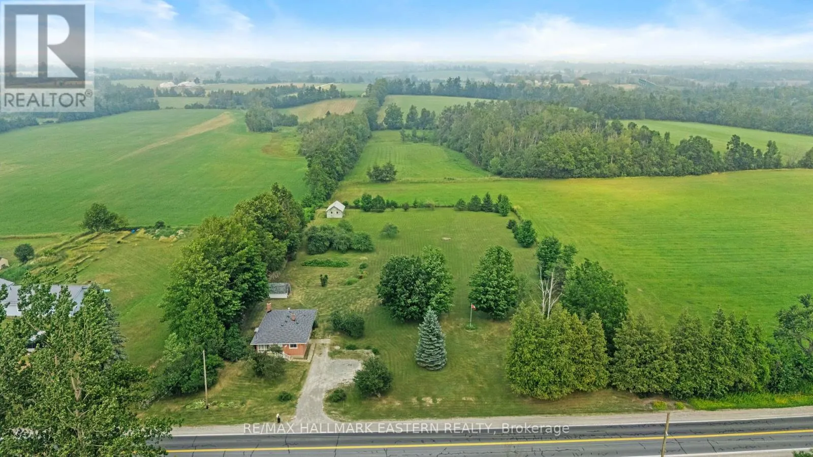 921 ROBINSON ROAD