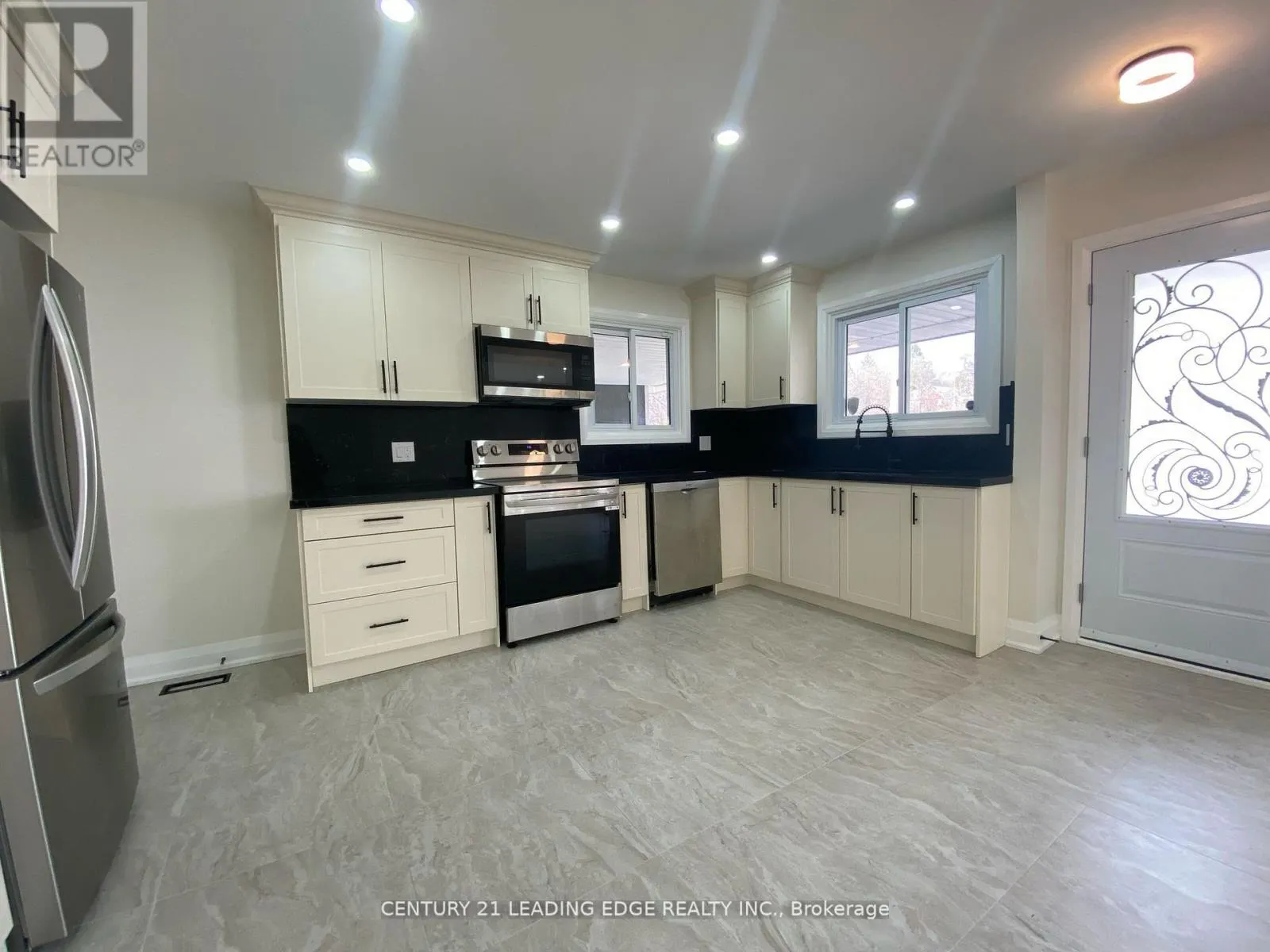 UPPER - 66 BEECH AVENUE