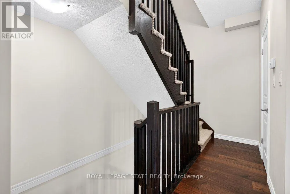 9 BLOOM CRESCENT