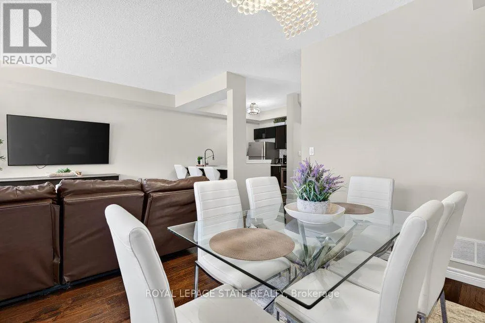 9 BLOOM CRESCENT