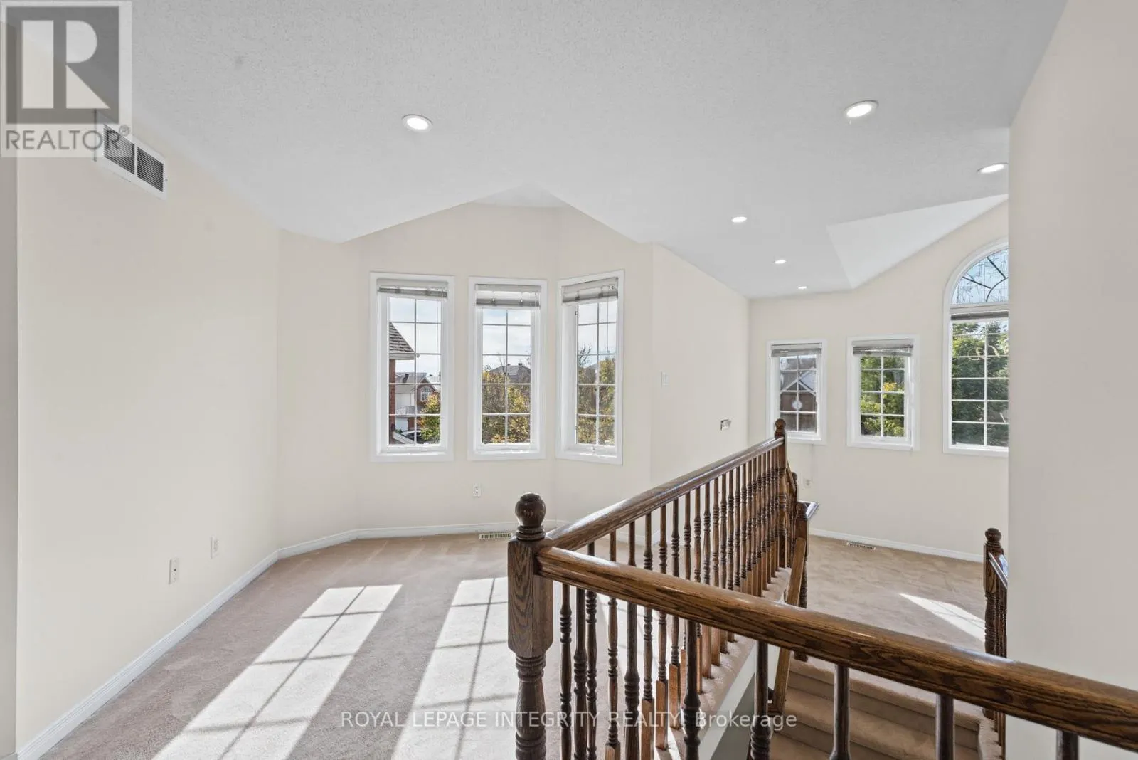 104 WHITESTONE DRIVE