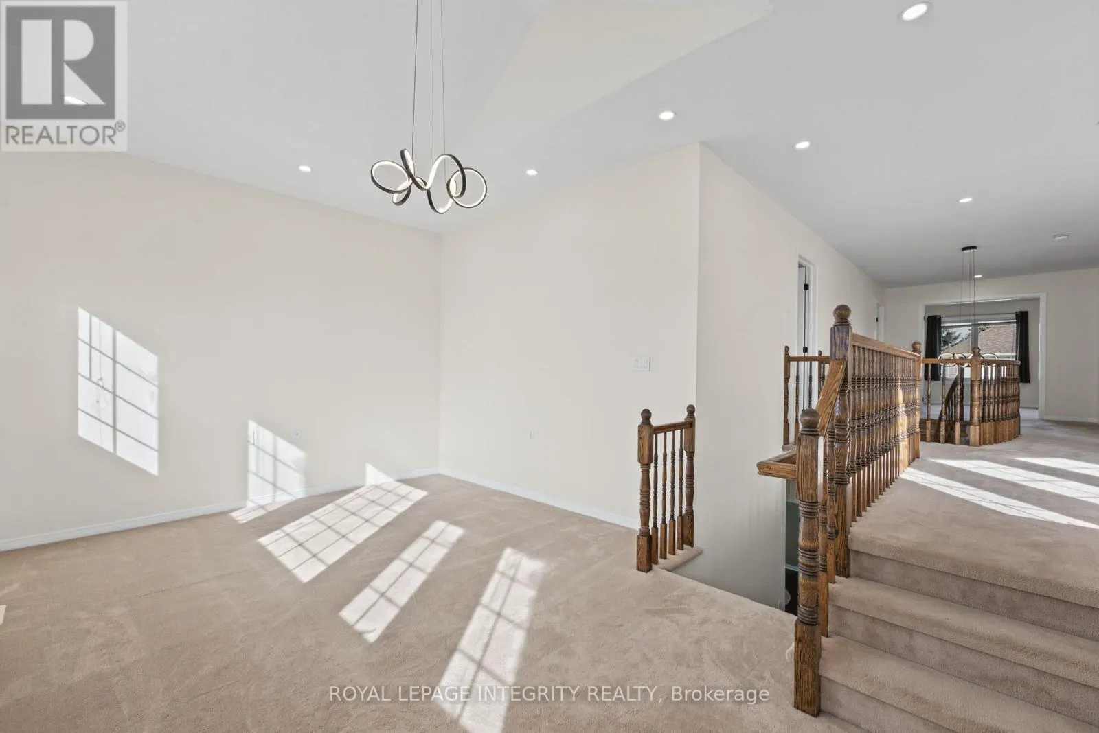 104 WHITESTONE DRIVE