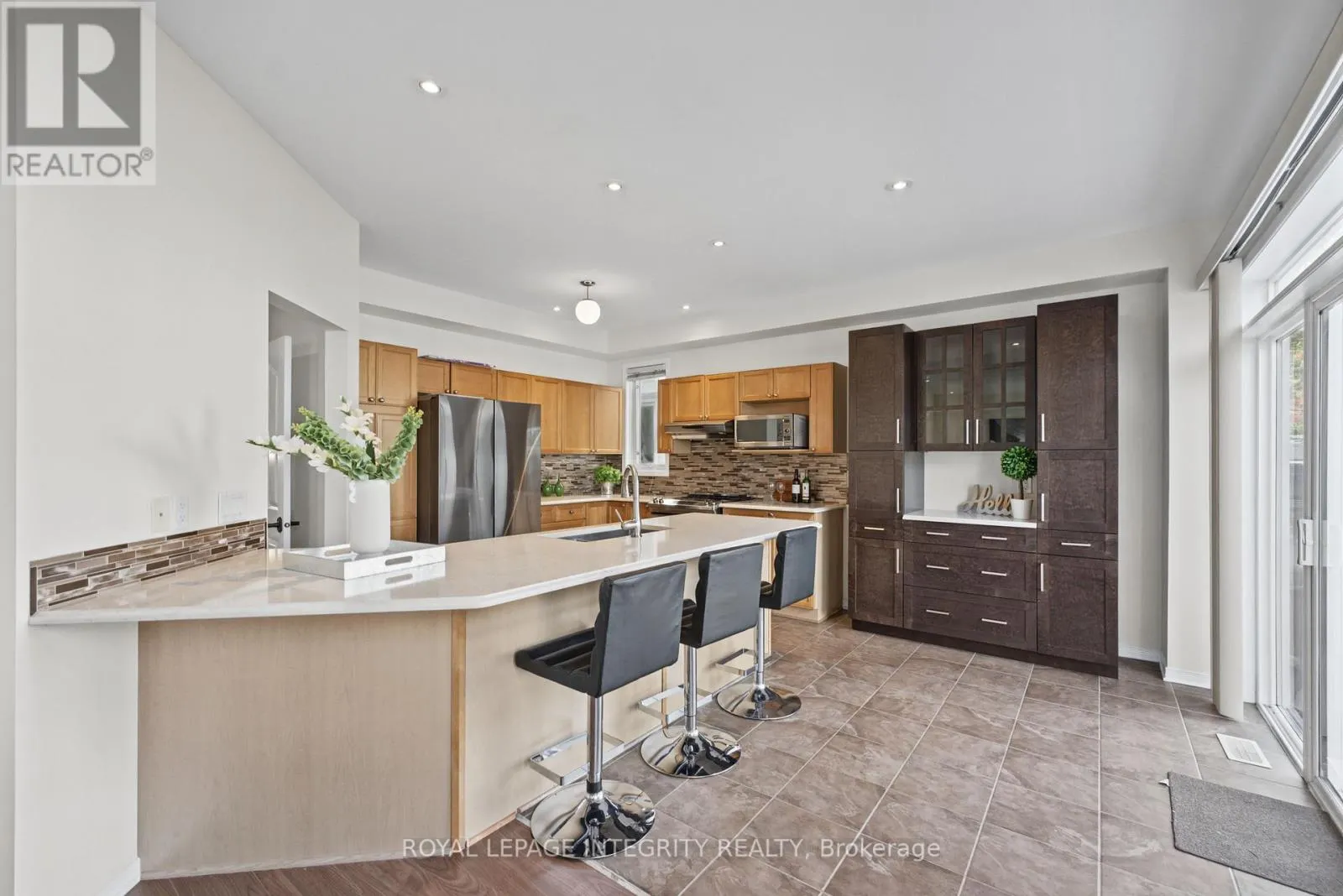 104 WHITESTONE DRIVE