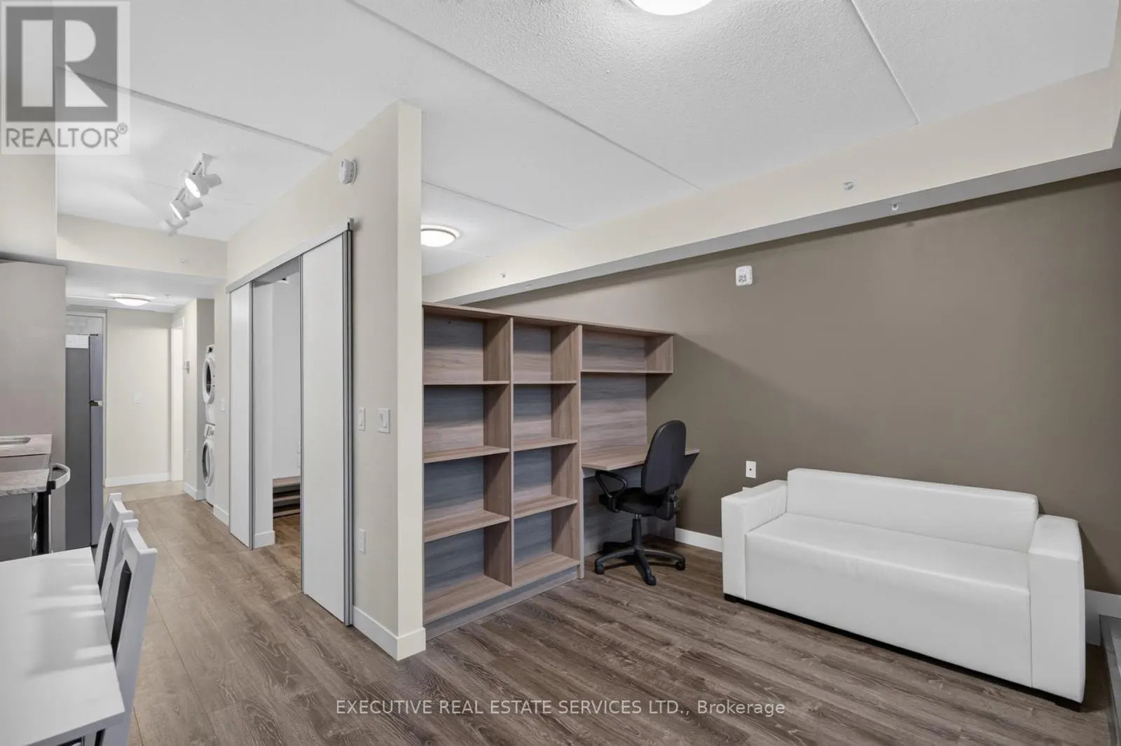 509 - 257 HEMLOCK STREET