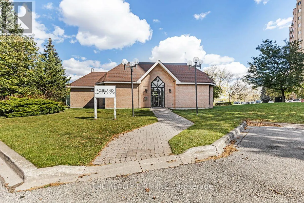 1206 - 858 COMMISSIONERS ROAD E #1206