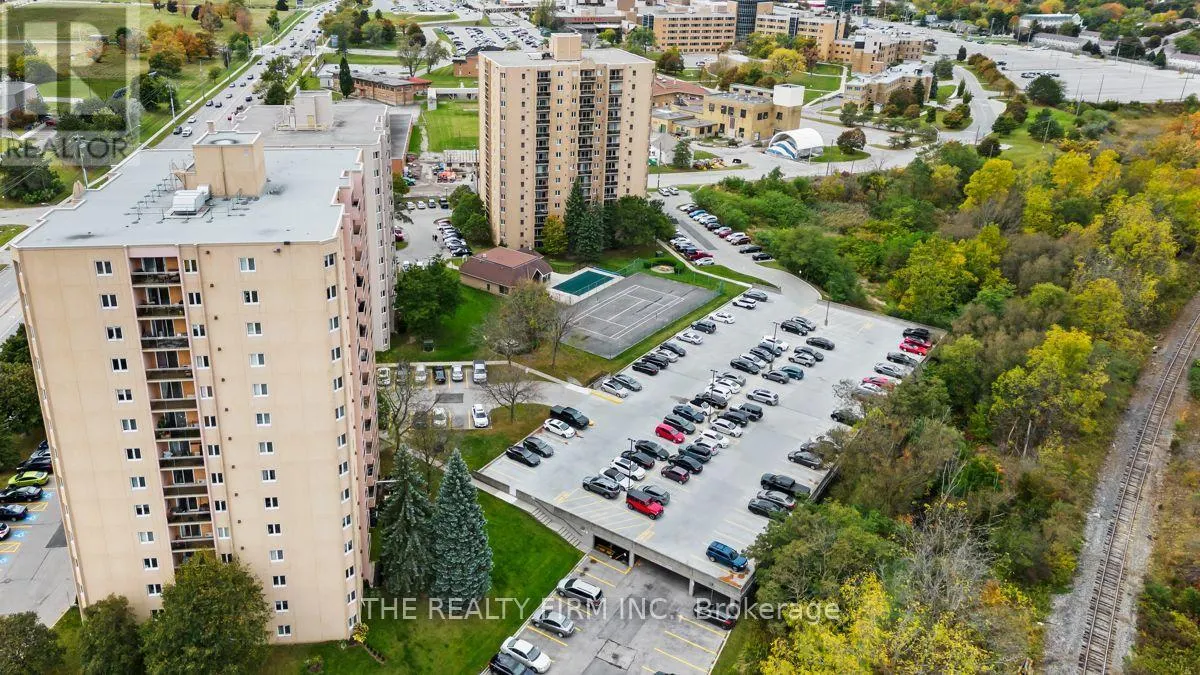 1206 - 858 COMMISSIONERS ROAD E #1206