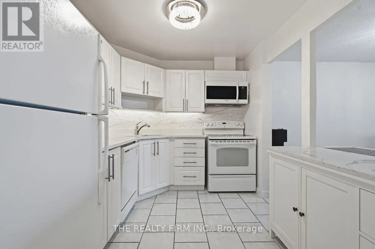 1206 - 858 COMMISSIONERS ROAD E #1206