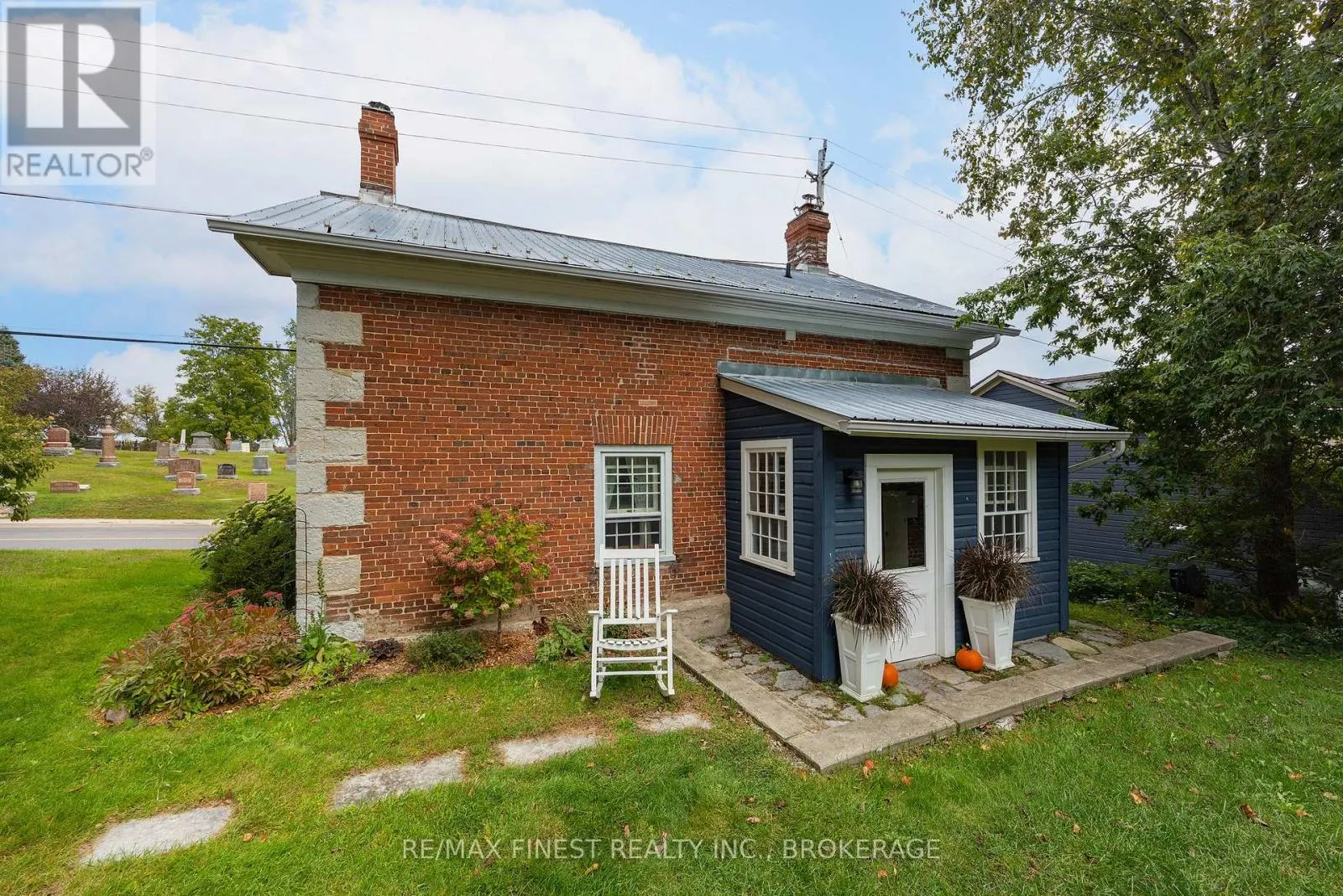 2598 COUNTY 4 ROAD