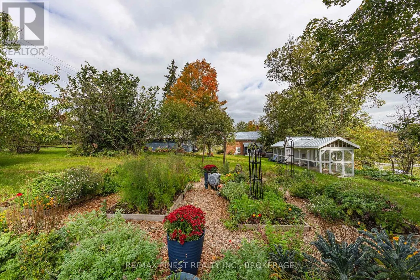 2598 COUNTY 4 ROAD