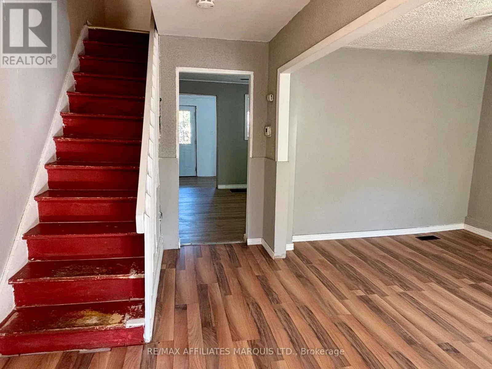 121 GUY STREET