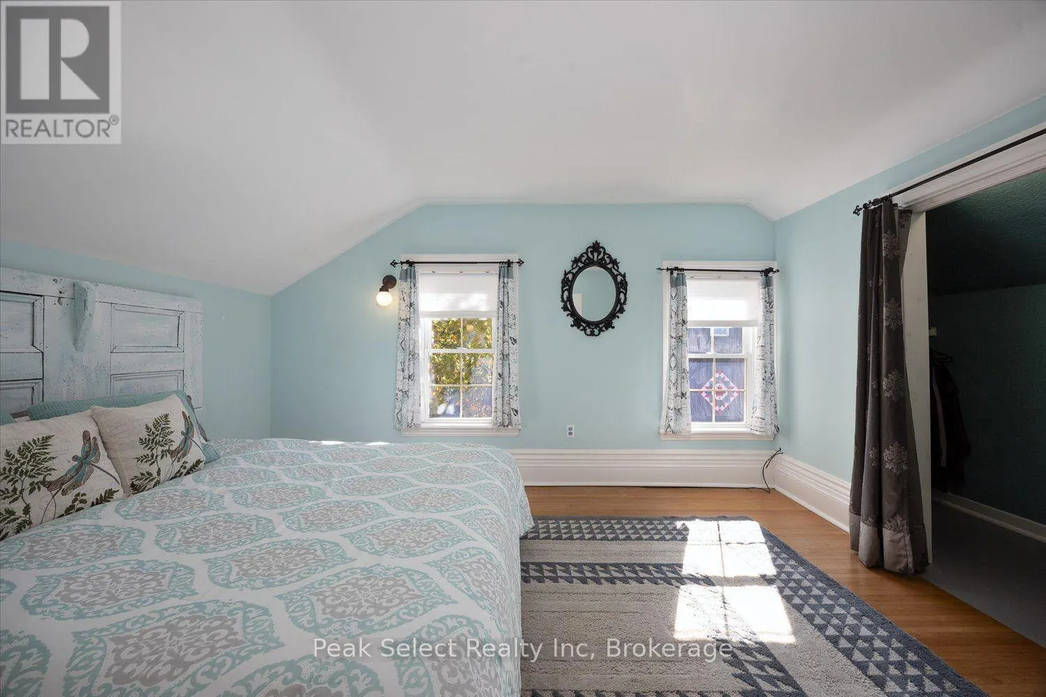 164 CHURCH STREET N