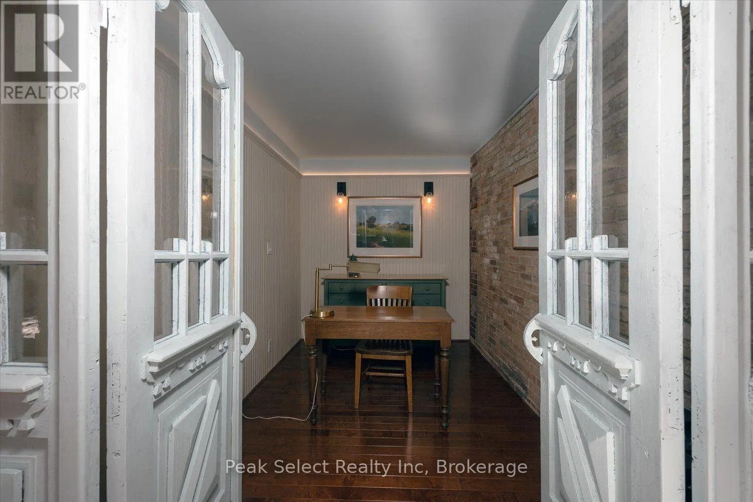 164 CHURCH STREET N