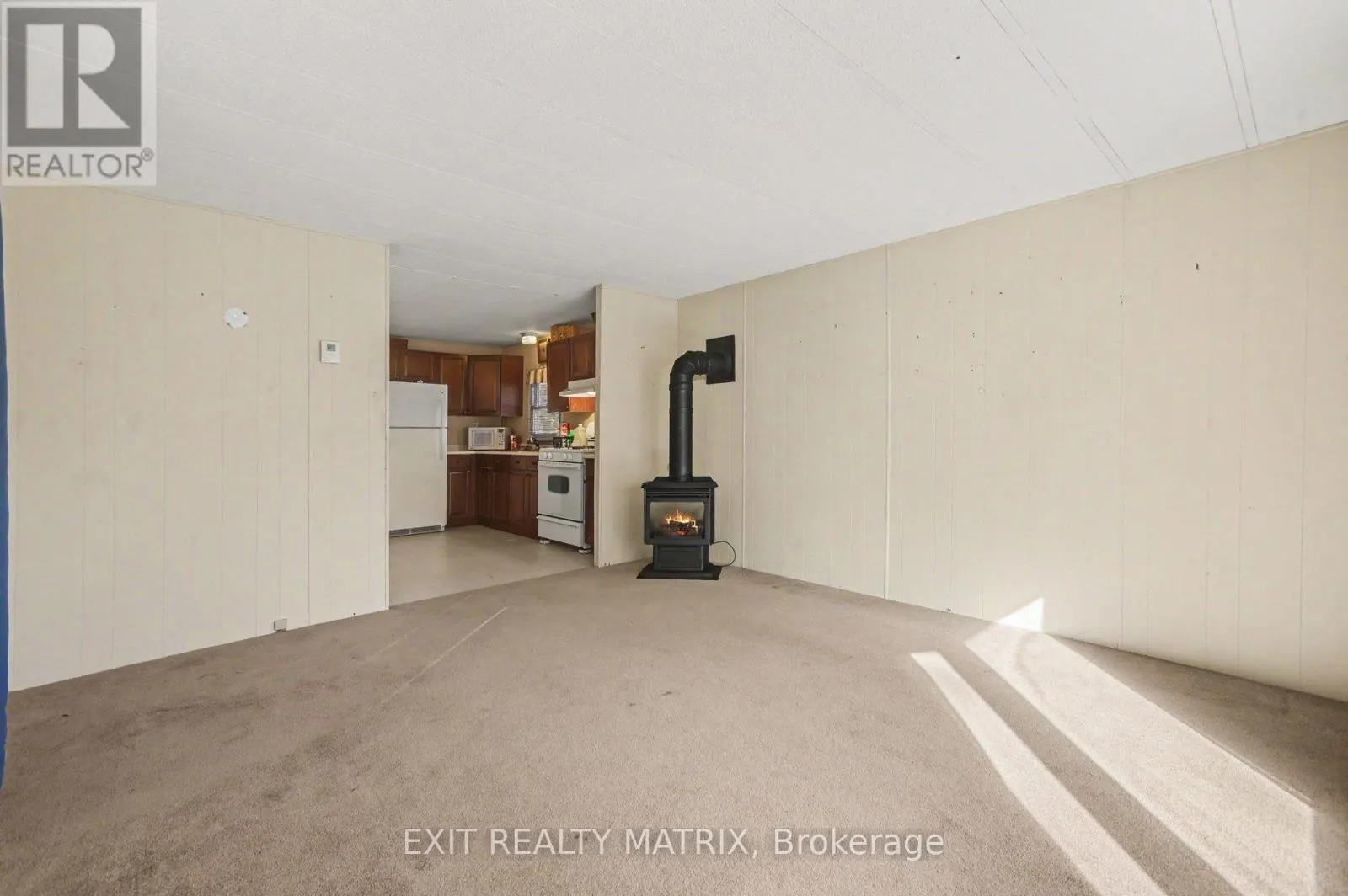 8891 LYNNWOOD PARK PRIVATE