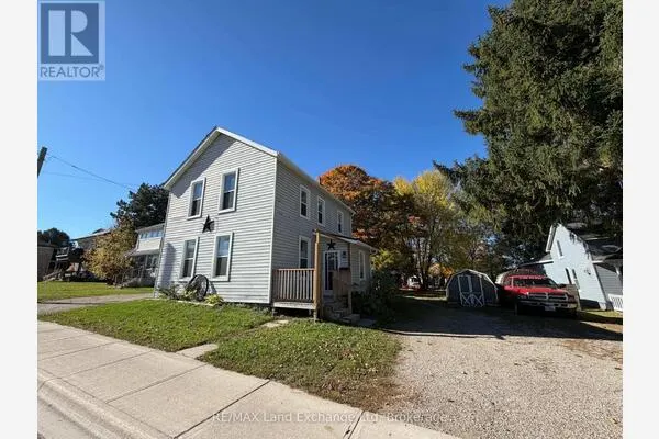 52 CLINTON STREET S