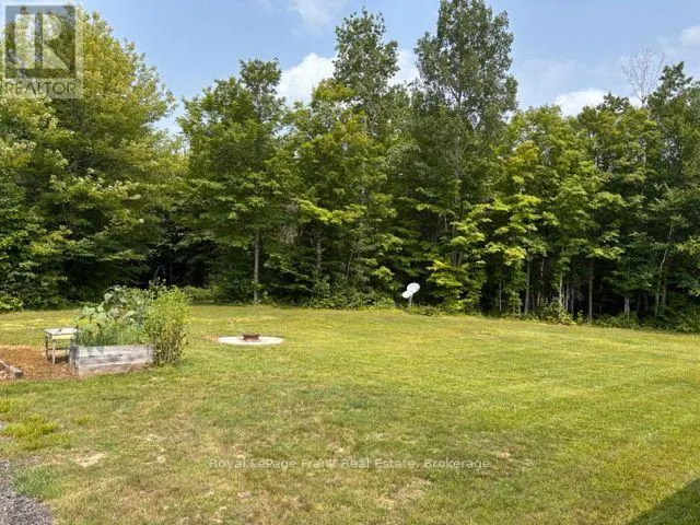 989 NORTH MCKENZIE LAKE ROAD