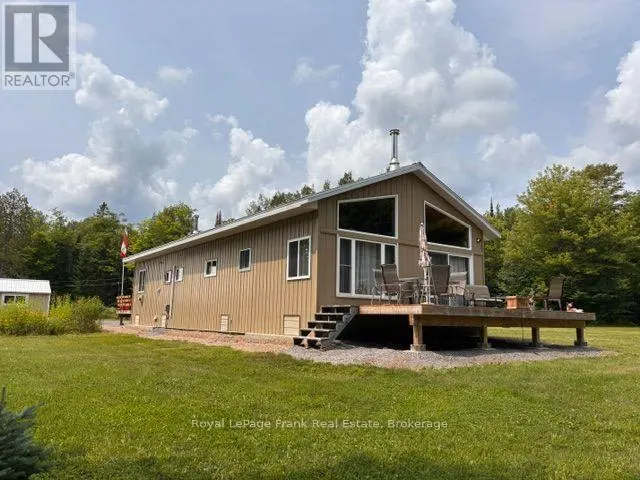 989 NORTH MCKENZIE LAKE ROAD