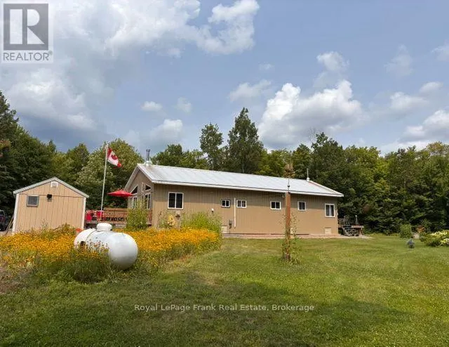 989 NORTH MCKENZIE LAKE ROAD