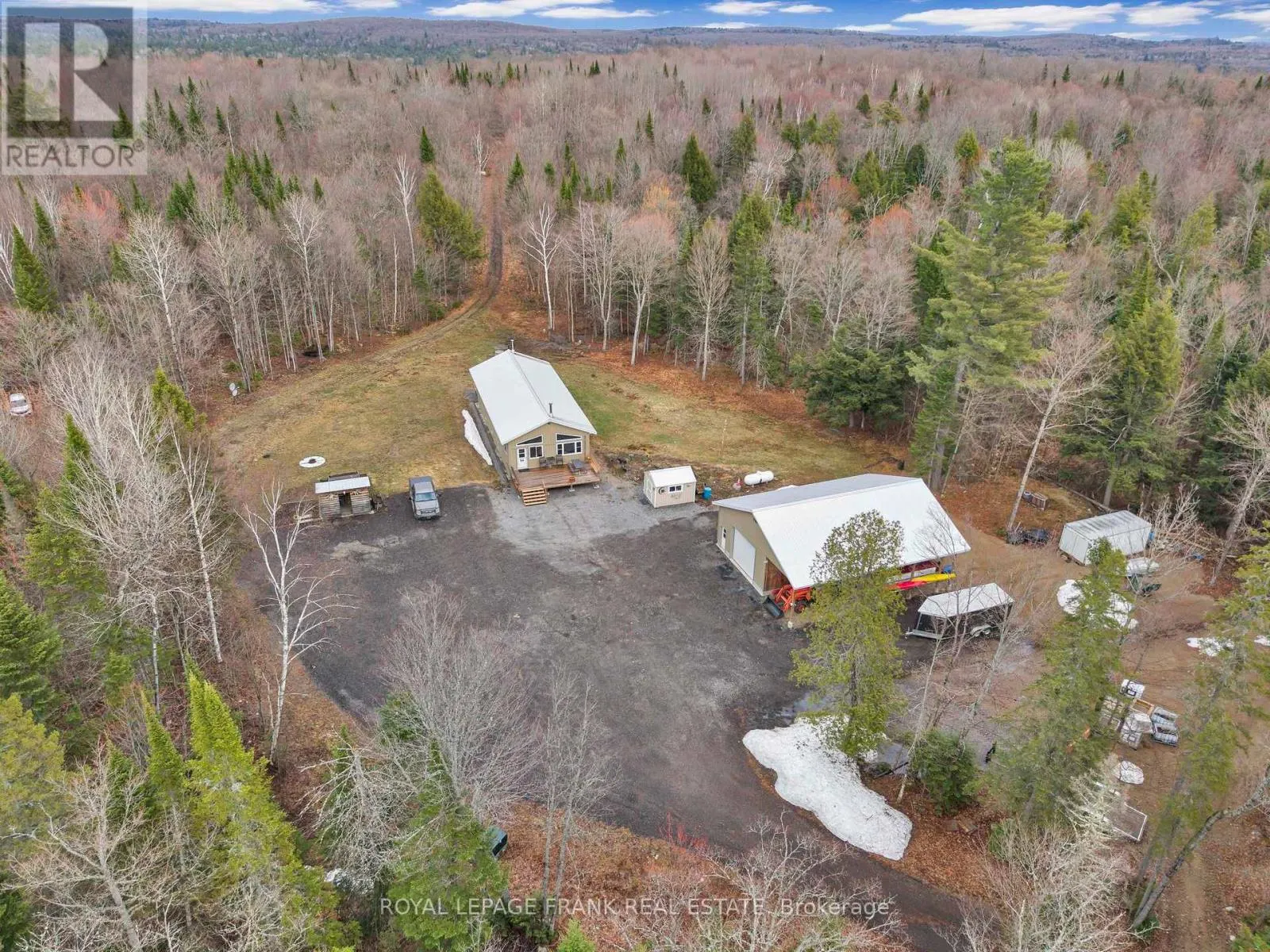 989 NORTH MCKENZIE LAKE ROAD