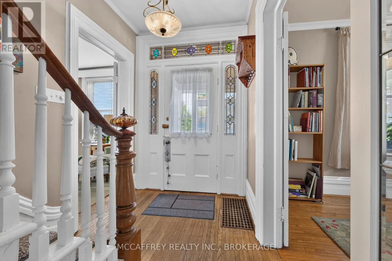15 GRAHAM STREET E