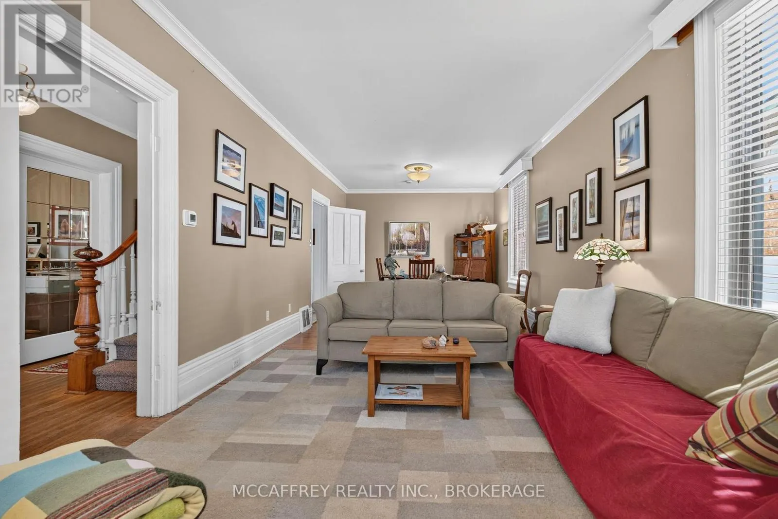 15 GRAHAM STREET E