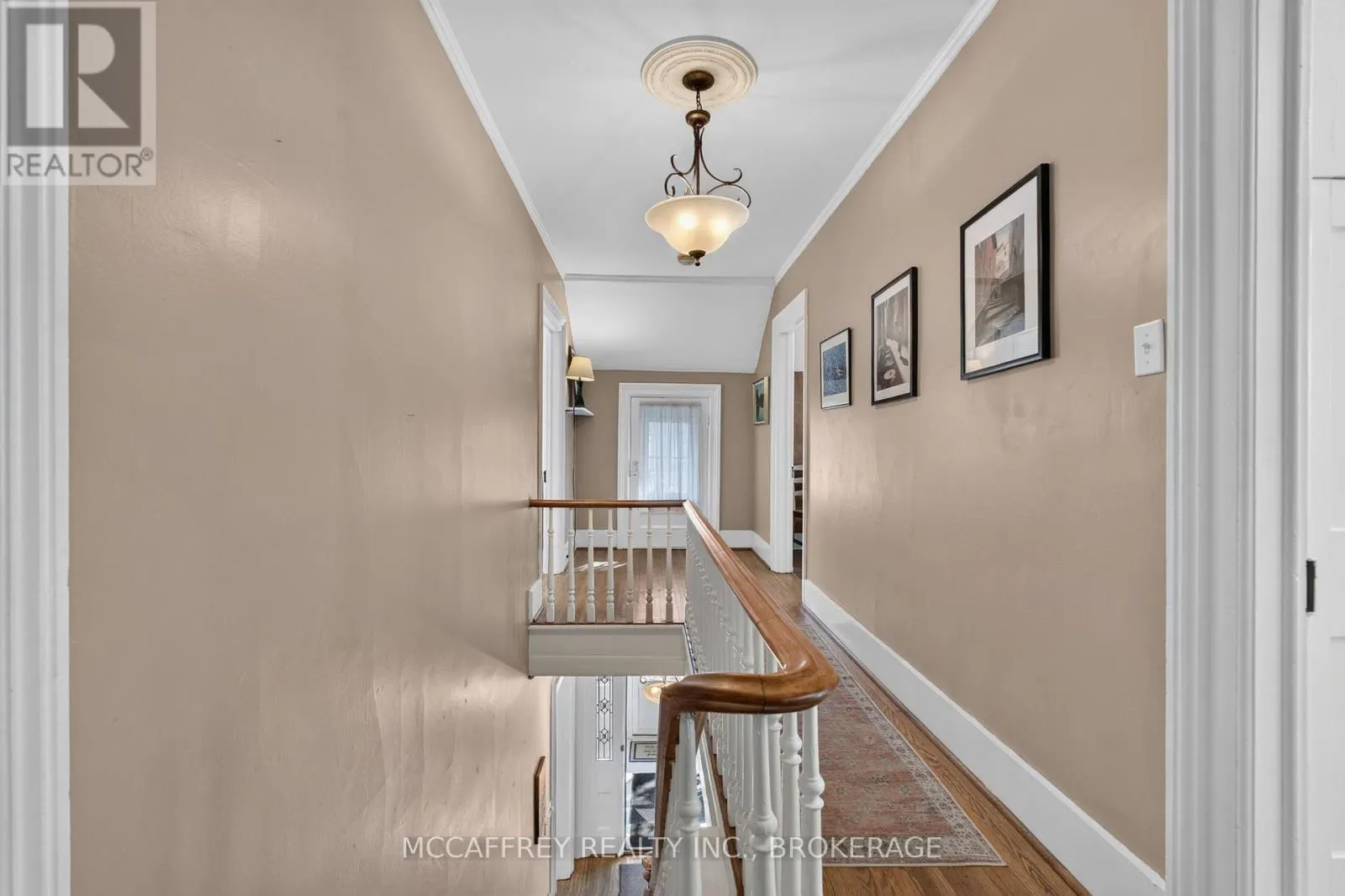 15 GRAHAM STREET E