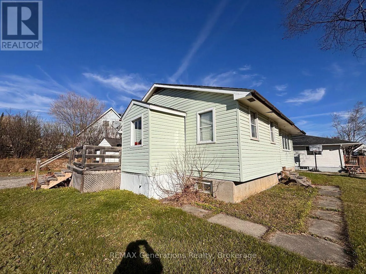 10 ADJALA AVENUE
