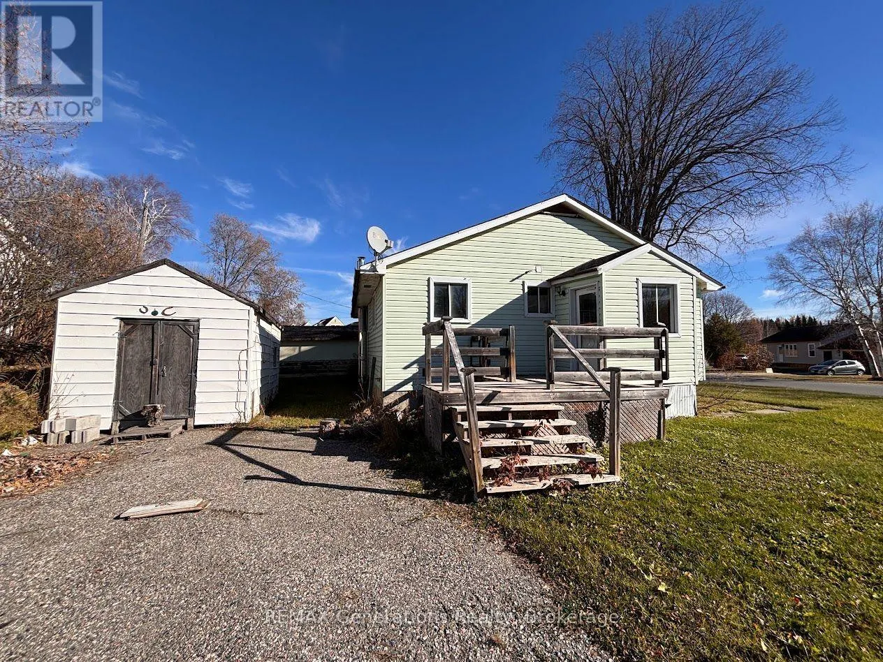 10 ADJALA AVENUE