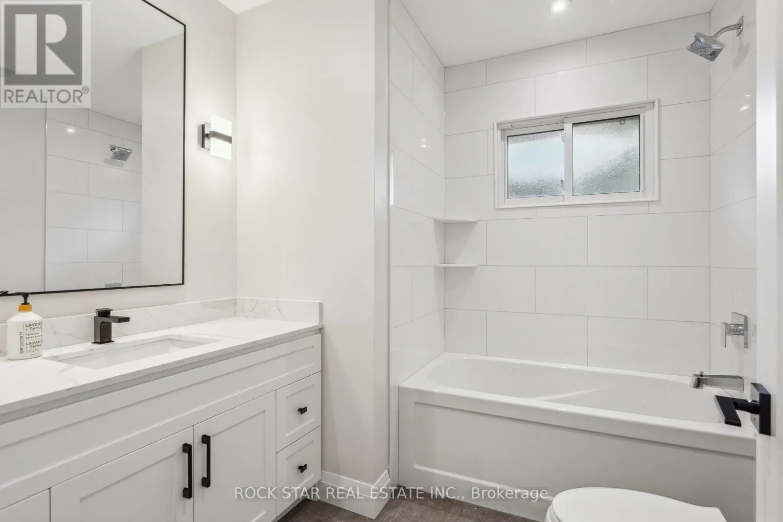 MAIN - 121 TOBY CRESCENT