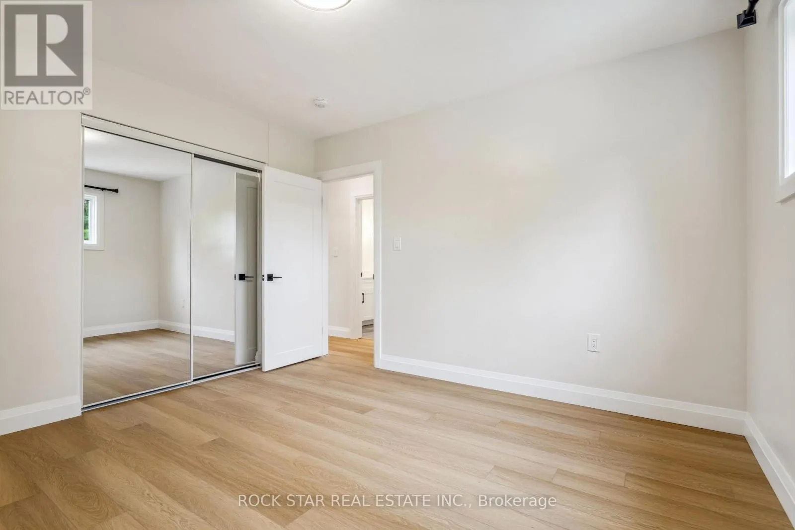 MAIN - 121 TOBY CRESCENT